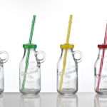 Γυάλινο μπουκαλάκι 250ML με χερούλι καλαμάκι (σε 4 διαφορετικά χρώματα)