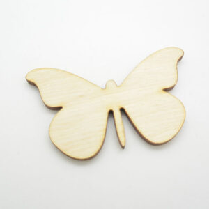 Ξύλινη πεταλούδα σε φυσική απόχρωση