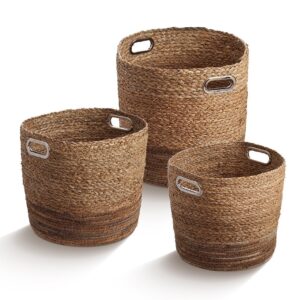 Καλάθια μπαμπού σε φυσικές αποχρώσεις