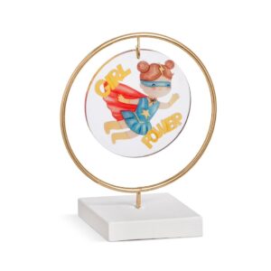 Κρεμαστή plexiglass παράσταση Super Girl Power σε γύψινη βάση με χρυσό κρίκο