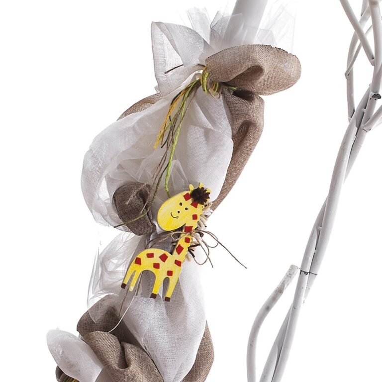 Λαμπάδα βάπτισης με θέμα καμηλοπάρδαλη
