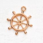 Μεταλλικό κρεμαστό μοτίφ τιμόνι σε rose gold