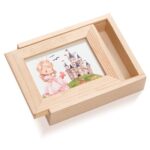 Ξύλινη κασετίνα με λευκό πλαίσιο plexiglass και πριγκίπισσα παραμυθιού