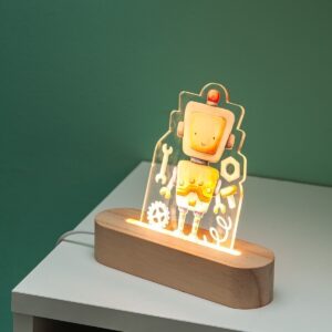 Ξύλινη βάση με LED φωτισμό και ρομπότ ανάμεσα σε εργαλεία
