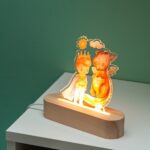 Ξύλινη βάση με LED φωτισμό και πρίγκιπα με δράκο