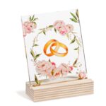Ξύλινη βάση με plexiglass καδράκι χρυσών βέρων σε στεφάνι παιωνιών