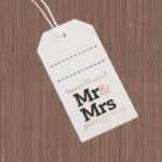 Ξύλινη ετικέτα με τύπωμα Mr & Mrs