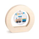 Ξύλινο οβάλ καδράκι με plexiglass, θέμα τρενάκι σε σιέλ αποχρώσεις