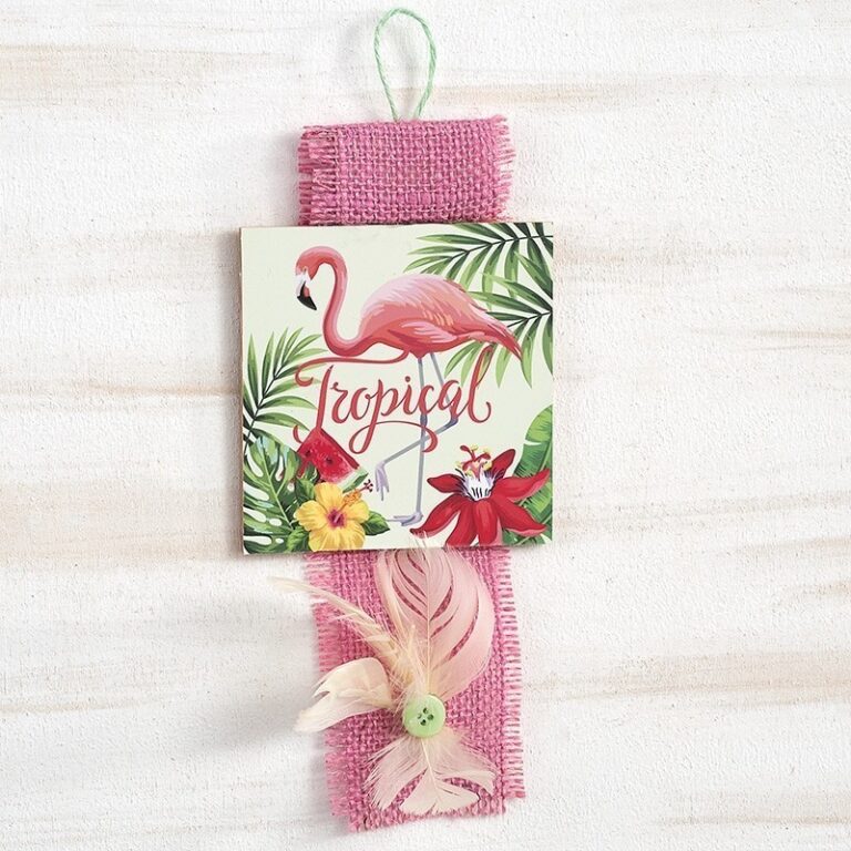 Ξύλινο κρεμαστό καδράκι με θέμα flamingo