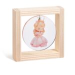 Ξύλινο καδράκι με plexiglass, θέμα πριγκίπισσα παραμυθιού