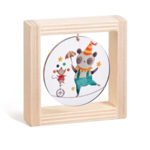 Ξύλινο καδράκι με plexiglass, θέμα panda στο τσίρκο